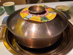 -润园四季椰子鸡火锅(卓越INTOWN店)