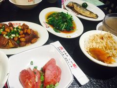 -胡须张鲁肉饭(美食文化馆店)