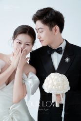 -黑马婚纱摄影