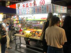 -六合夜市
