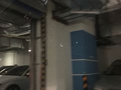 -龙湖天街-停车场