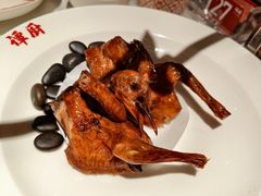 -谭厨中山传家菜.乳鸽.脆鲩鱼(华强北中航城店)