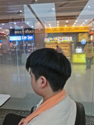 -川和潮人
