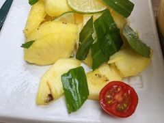 -云海肴·汽锅鸡·云南菜(天山百盛优客店)