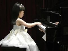 -朗韵钢琴学校(中环金界店)