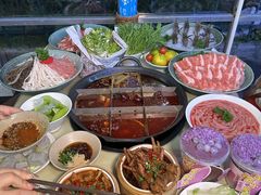 -赵美丽·重庆社区火锅·直营店(火车东站·中豪国际店)