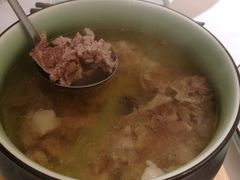 山泉水土猪肉汤-老湘亲·品鉴湘菜(湖里店)