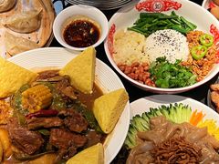 -红东阁东北菜烤肉酒馆(CROSS万象汇店)