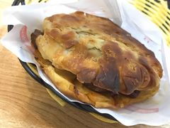 驴肉火烧-大耳公曹氏驴肉包子铺(三八店)
