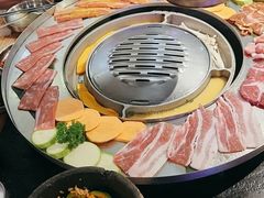 -哈哈碳都·牛肋条无限自助烤肉(宝龙店)