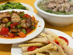 -荣生萝卜汤饭店