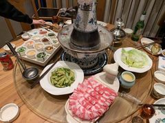 -额尔敦传统涮火锅·烧烤(鑫源山庄店)