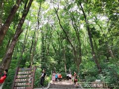 -宝晶宫旅游景区