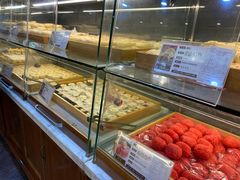 面包甜点陈列柜-清真全盛斋传统糕点(西羊市店)