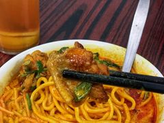 -成群小食店