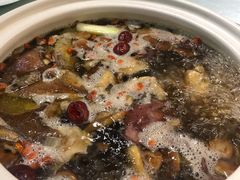 招牌秘制土鸡锅底-名善山珍·野生菌汤锅(文殊院店)