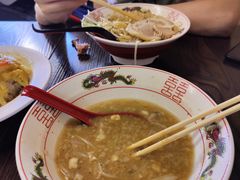 -拉面莊夢語＆中华料理八椿