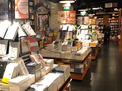-西西弗书店&矢量咖啡(壹方购物中心店)