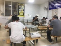 大堂-汪家馄饨(集庆路店)