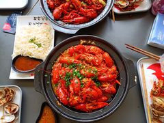 -何师烧烤Pro ·江湖川菜·小龙虾·精酿(太古里旗舰店)