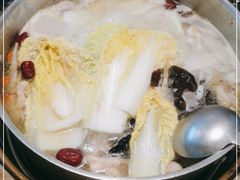 -一席地·本地鸡窝·杭帮鸡火锅(萧山银隆百货店)