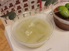 青橄榄茉莉毛尖茶-Cafe on warm(丹霞店)