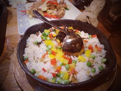 牛肝菌焖饭-云海肴·汽锅鸡·云南菜(天津国金汇店)