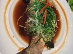 -Chom Cafe and Restaurant