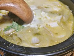 -九锅一堂酸菜鱼(万达广场店)
