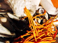 -七采菌园·石锅鱼野生菌火锅(环城北路店)