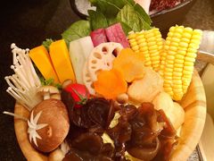 -湊湊火锅·茶憩(打浦桥日月光店)