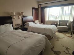 -深圳君逸国际酒店(龙岗横岗塘坑地铁站店)