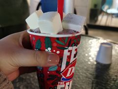 香草口味奶砖草莓曲奇风味冰淇淋-DQ·蛋糕·冰淇淋(富华里店)
