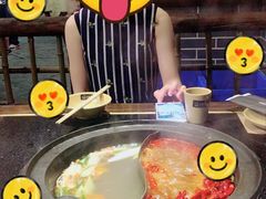 -唇辣号重庆老火锅(燕郊鑫乐汇店)