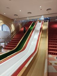 -奈尔宝·儿童乐园·亲子餐厅(前滩店)