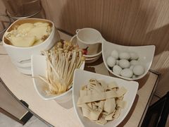 -海底捞火锅(奥体南路店)