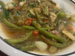 -湖南人家湘菜馆(镇江路店)