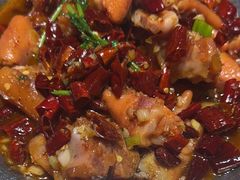 -喝丢一只鞋海鲜烧烤·海肠捞饭(市场店)