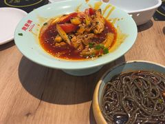 -龙聚德北京烤鸭(沙坪坝华宇A馆店)