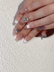 -沫儿·美甲美睫·半永久·皮肤管理