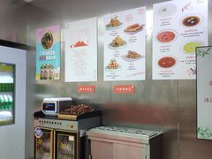 -麻小劲菌汤麻辣烫(体育西路店)