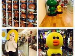 -LINE FRIENDS Garosu-gil Flagship Store