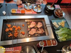 -俊熙家点餐式自助烤肉店(1227广场店)