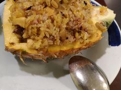 菠萝饭-紫滇源云南生态菜(丹凤街店)