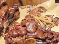 -六合居·明厨亮灶餐厅(成双大道店)
