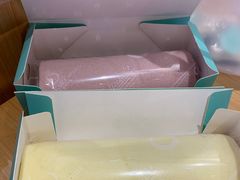 -顶东面包花园·生日蛋糕(世博店)