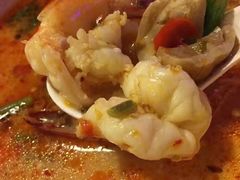 -J Daeng Seafood