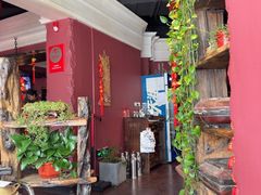 -大匠工房古船木艺术餐厅·猪肚鸡专门店(长白仙岛店)