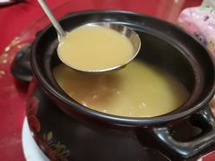 毛蟹煲鸡汤-荣兴河鲜楼