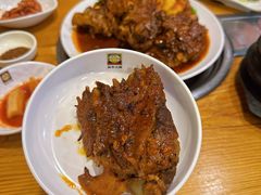 -喇喇排骨火锅·传统韩式脊骨汤(望京西园总店)